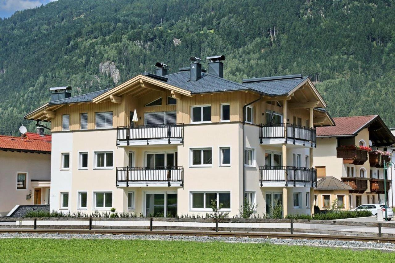 Apartment Jaeger Ried im Zillertal Exterior photo